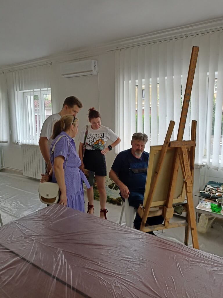 Посещение российскими художниками и иконописцами Деспотовца, участие в пленэре и на выставке "Миливска клисура 2023"